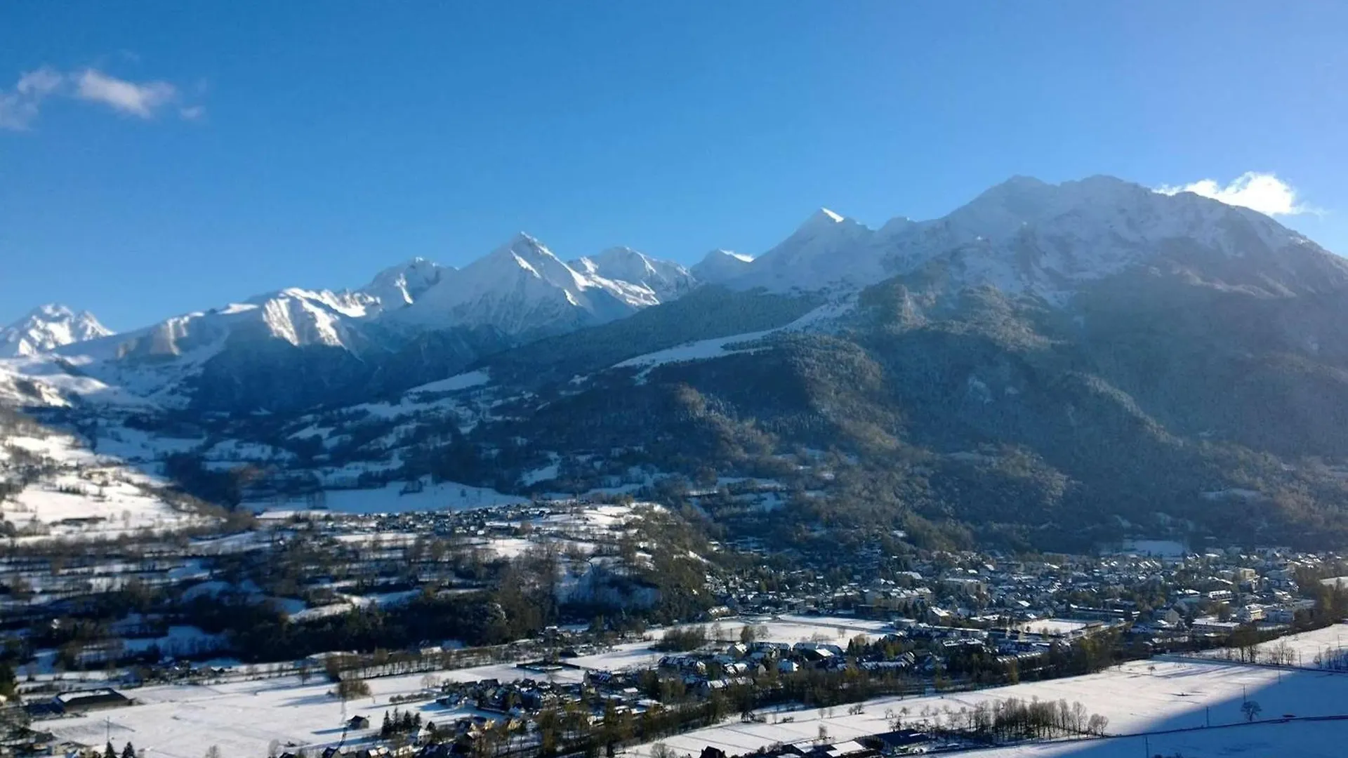 Appartement T3 Pour 6 A Saint Lary Soulan Avec Balcon Et Parking Prive - Fr-1-296-315